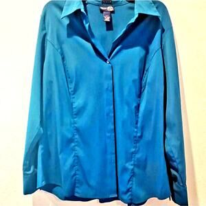Women's Lane Bryant Venezia blue blouse sz 14/16 long sleeve wear w boots heels